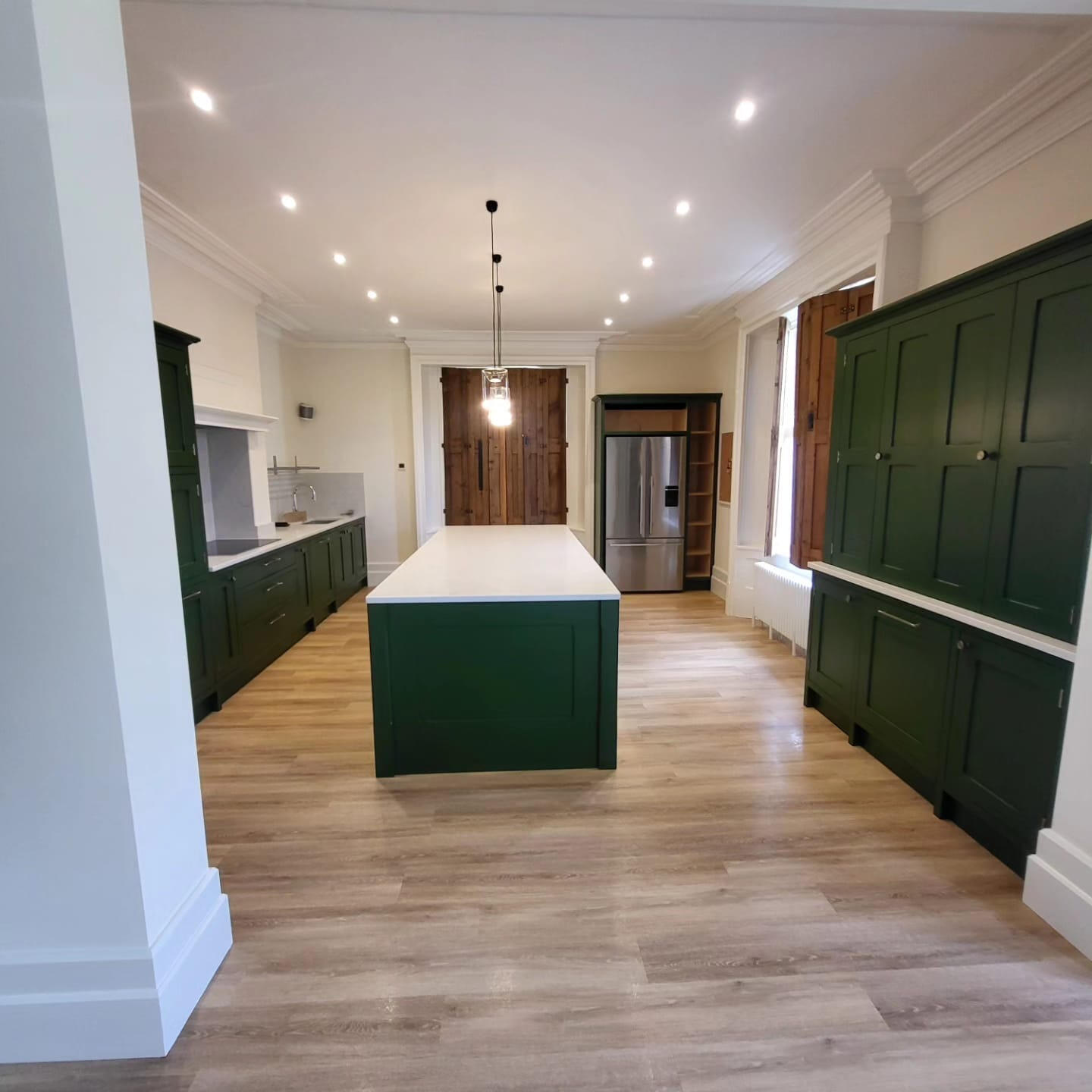 Kitchen Deep Clean - Ware